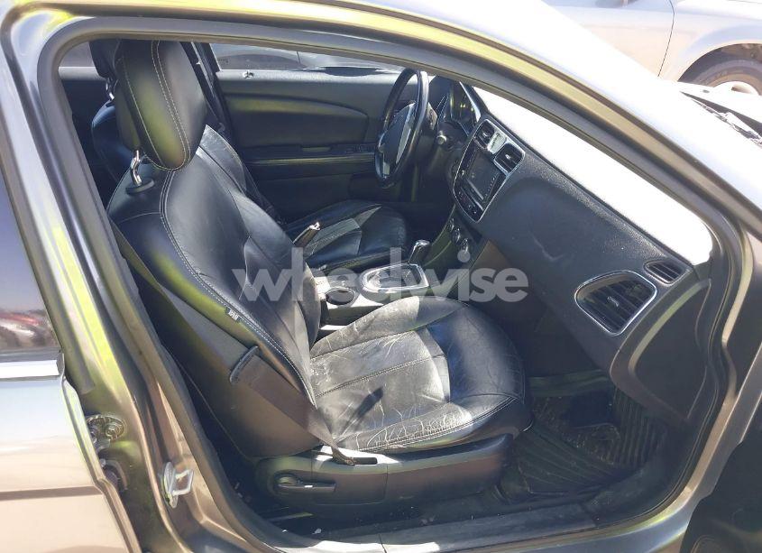 Photo 5 of 2012 Chrysler 200 LIMITED (VIN 1C3CCBCG3CN306615)