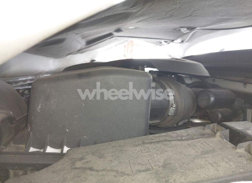 Photo 10 of 2013 Chrysler 200 LIMITED (VIN 1C3CCBCG3DN719264)