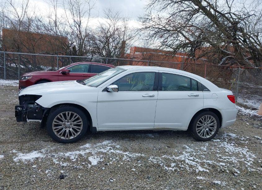 Photo 15 of 2012 Chrysler 200 LIMITED (VIN 1C3CCBCG4CN308583)