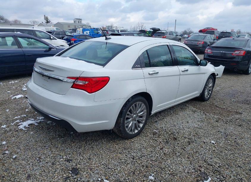 Photo 4 of 2012 Chrysler 200 LIMITED (VIN 1C3CCBCG4CN308583)