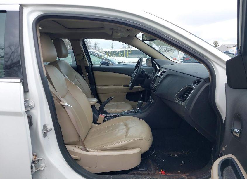 Photo 5 of 2012 Chrysler 200 LIMITED (VIN 1C3CCBCG4CN308583)