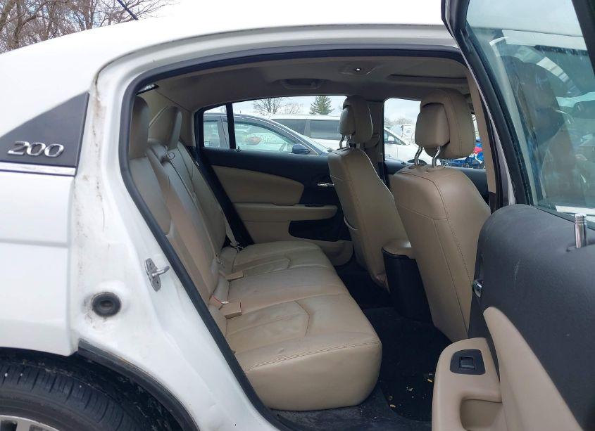 Photo 8 of 2012 Chrysler 200 LIMITED (VIN 1C3CCBCG4CN308583)