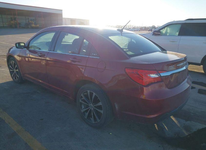 Photo 3 of 2013 Chrysler 200 LIMITED (VIN 1C3CCBCG4DN522331)