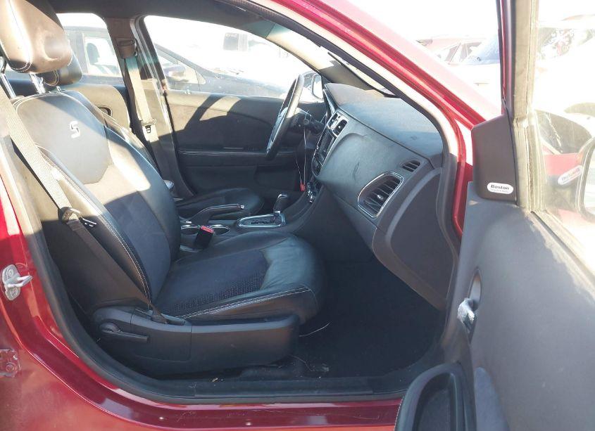 Photo 5 of 2013 Chrysler 200 LIMITED (VIN 1C3CCBCG4DN522331)