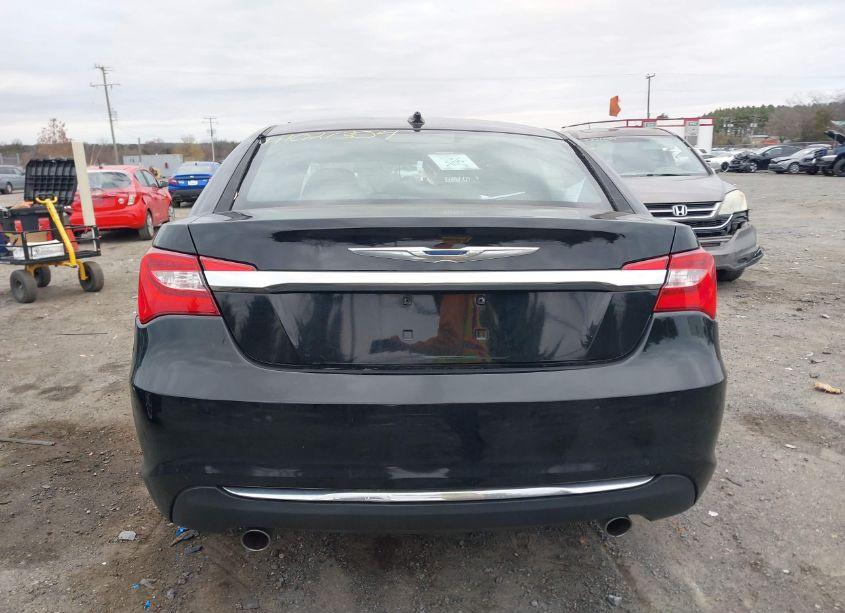 Photo 16 of 2013 Chrysler 200 LIMITED (VIN 1C3CCBCG4DN578348)