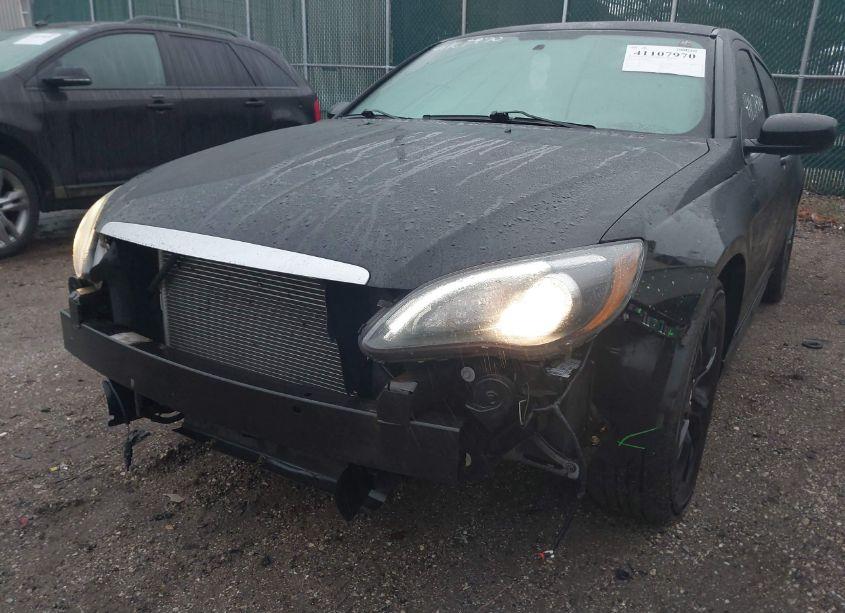 Photo 6 of 2013 Chrysler 200 LIMITED (VIN 1C3CCBCG4DN719502)