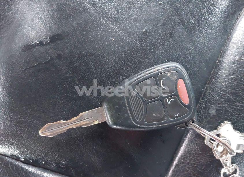 Photo 11 of 2013 Chrysler 200 LIMITED (VIN 1C3CCBCG4DN724439)