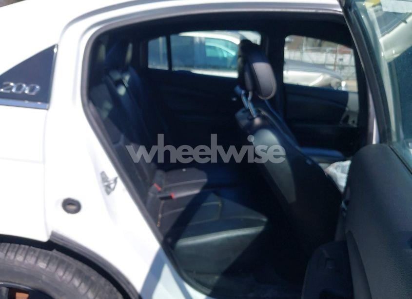 Photo 8 of 2014 Chrysler 200 LIMITED (VIN 1C3CCBCG4EN172717)