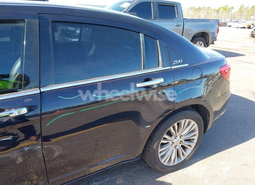 Photo 13 of 2012 Chrysler 200 LIMITED (VIN 1C3CCBCG5CN226880)