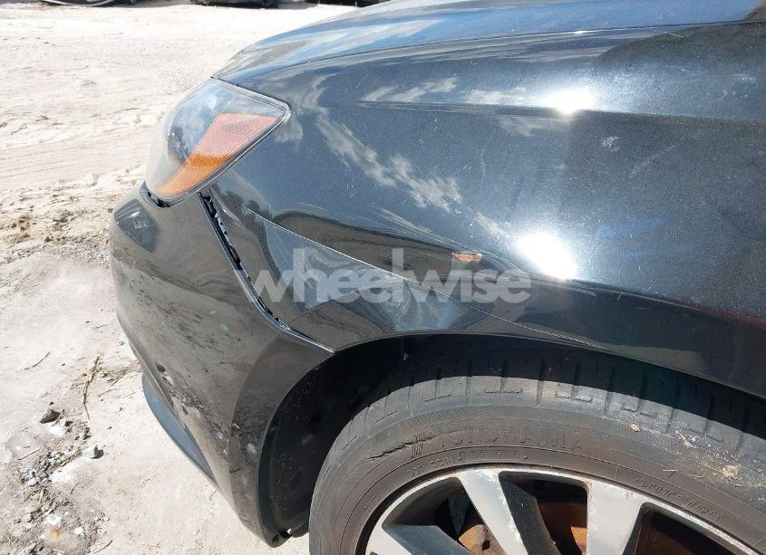 Photo 6 of 2013 Chrysler 200 LIMITED (VIN 1C3CCBCG6DN504378)