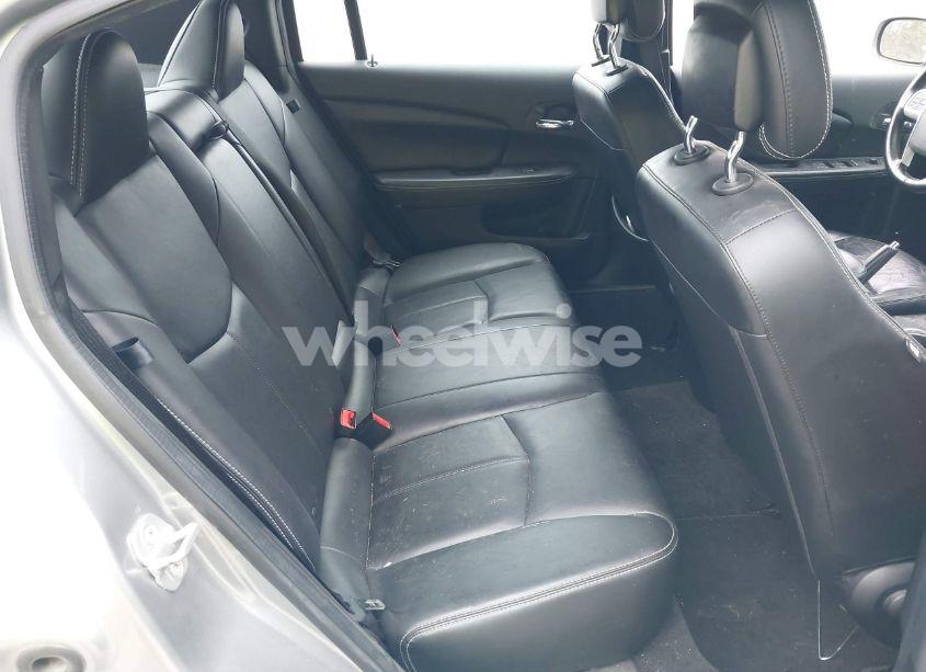 Photo 8 of 2013 Chrysler 200 LIMITED (VIN 1C3CCBCG6DN571501)