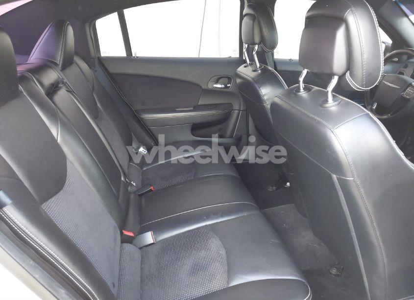 Photo 8 of 2013 Chrysler 200 LIMITED (VIN 1C3CCBCG6DN603301)