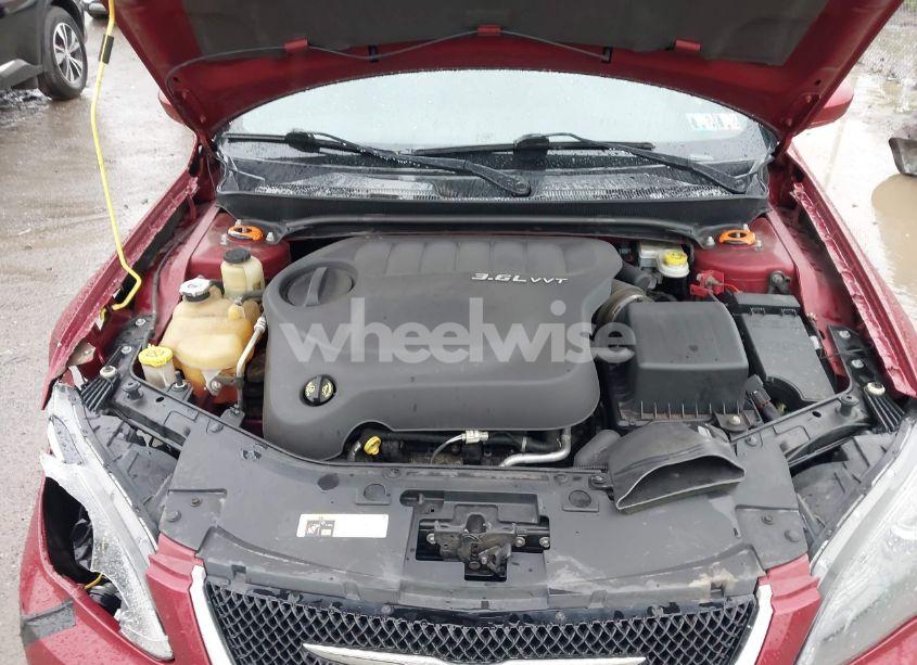 Photo 10 of 2013 Chrysler 200 LIMITED (VIN 1C3CCBCG6DN719405)