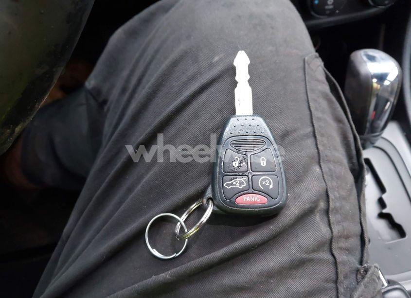 Photo 11 of 2013 Chrysler 200 LIMITED (VIN 1C3CCBCG6DN719405)