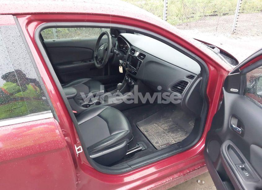 Photo 5 of 2013 Chrysler 200 LIMITED (VIN 1C3CCBCG6DN719405)