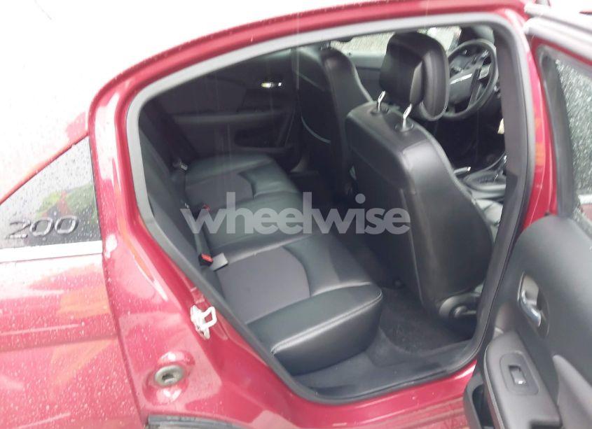 Photo 8 of 2013 Chrysler 200 LIMITED (VIN 1C3CCBCG6DN719405)