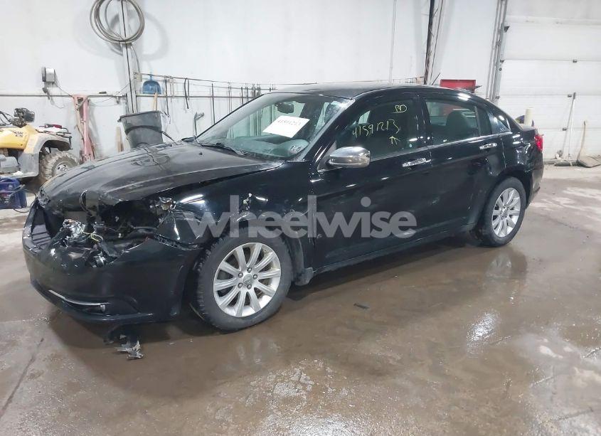 Photo 2 of 2013 Chrysler 200 LIMITED (VIN 1C3CCBCG6DN744451)