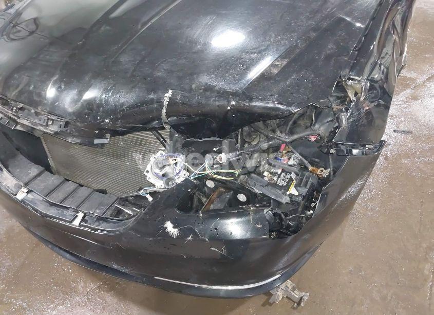 Photo 6 of 2013 Chrysler 200 LIMITED (VIN 1C3CCBCG6DN744451)