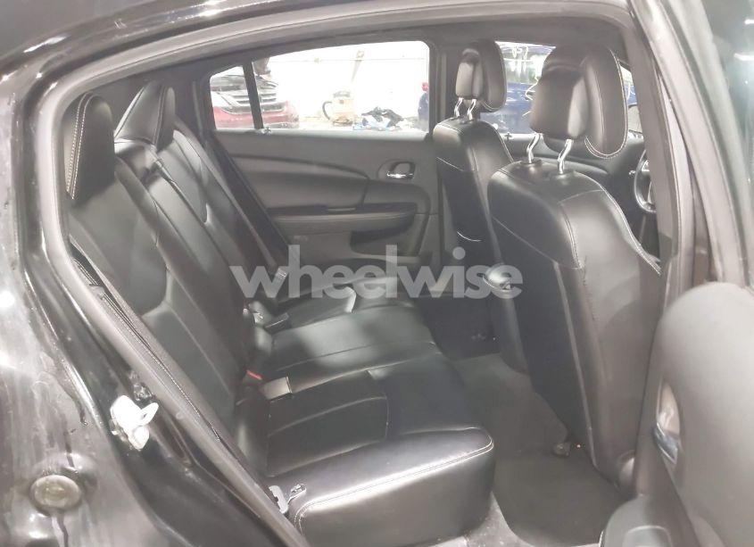 Photo 8 of 2013 Chrysler 200 LIMITED (VIN 1C3CCBCG6DN744451)