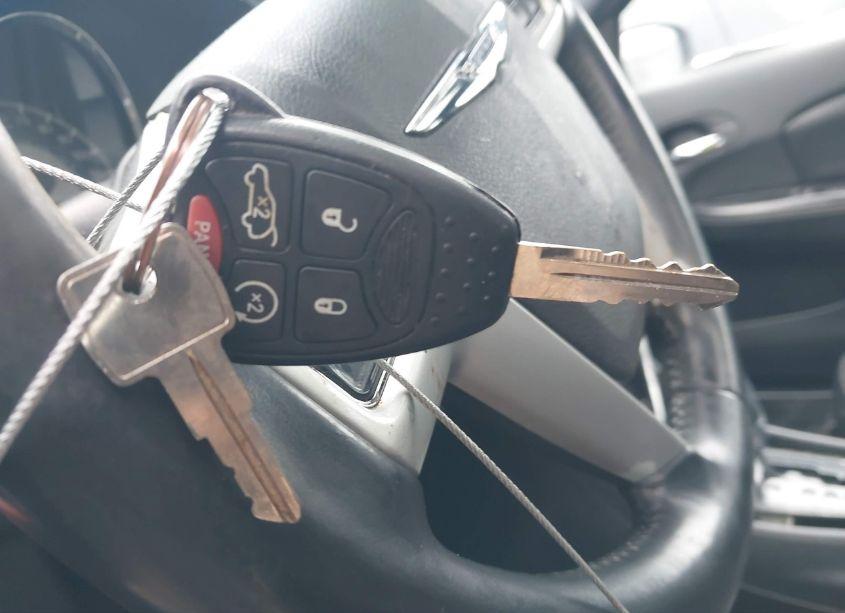 Photo 11 of 2014 Chrysler 200 LIMITED (VIN 1C3CCBCG6EN152761)