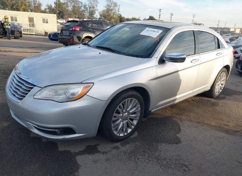 Photo 2 of 2012 Chrysler 200 LIMITED (VIN 1C3CCBCG7CN113240)