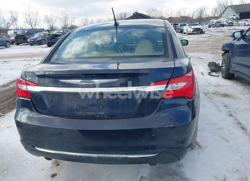 Photo 17 of 2012 Chrysler 200 LIMITED (VIN 1C3CCBCG7CN132189)