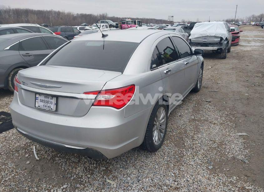 Photo 4 of 2012 Chrysler 200 LIMITED (VIN 1C3CCBCG7CN268130)