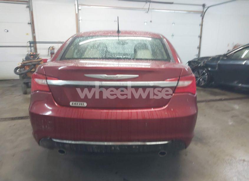 Photo 16 of 2013 Chrysler 200 LIMITED (VIN 1C3CCBCG7DN580563)