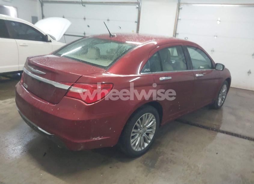 Photo 4 of 2013 Chrysler 200 LIMITED (VIN 1C3CCBCG7DN580563)