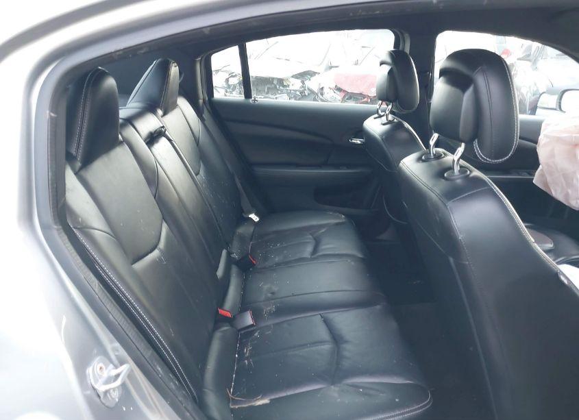 Photo 8 of 2013 Chrysler 200 LIMITED (VIN 1C3CCBCG7DN602285)