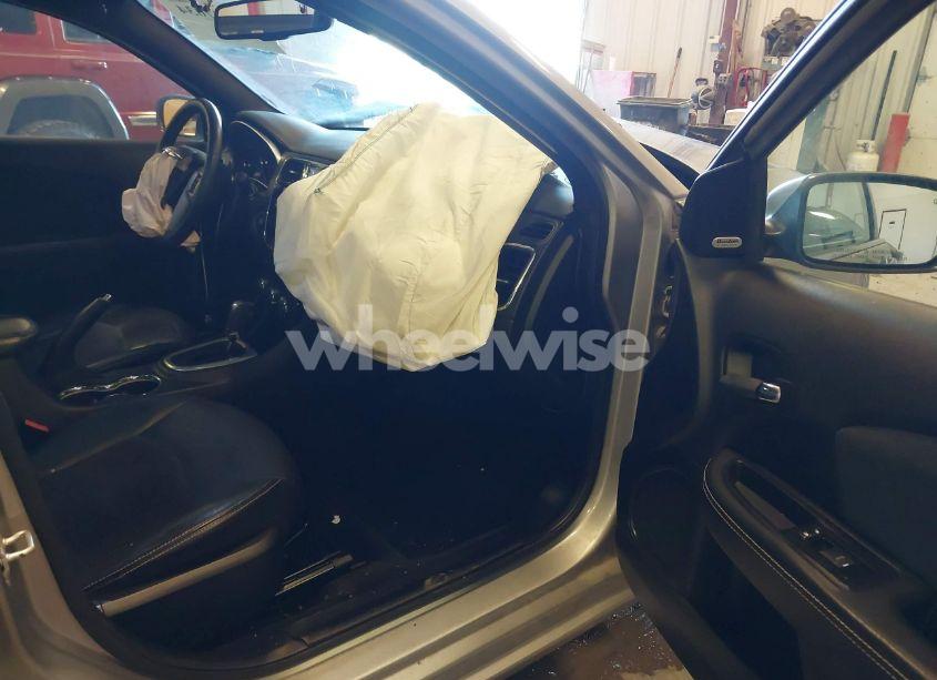 Photo 5 of 2013 Chrysler 200 LIMITED (VIN 1C3CCBCG7DN649882)