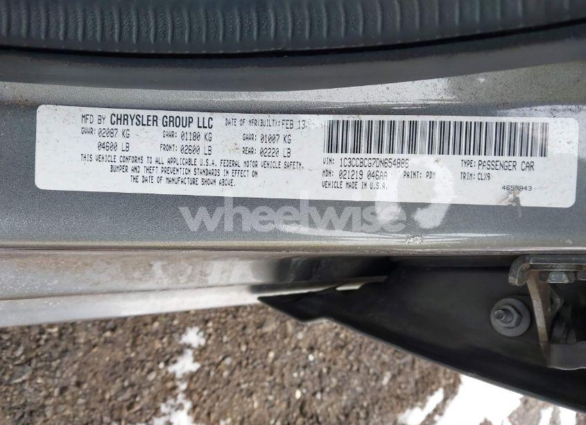 Photo 9 of 2013 Chrysler 200 LIMITED (VIN 1C3CCBCG7DN654886)