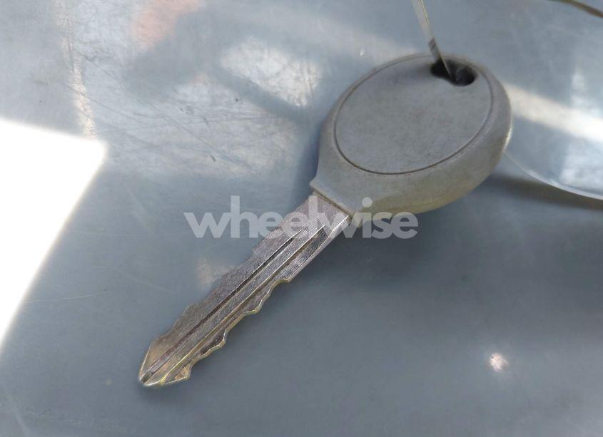 Photo 11 of 2012 Chrysler 200 LIMITED (VIN 1C3CCBCG8CN184527)