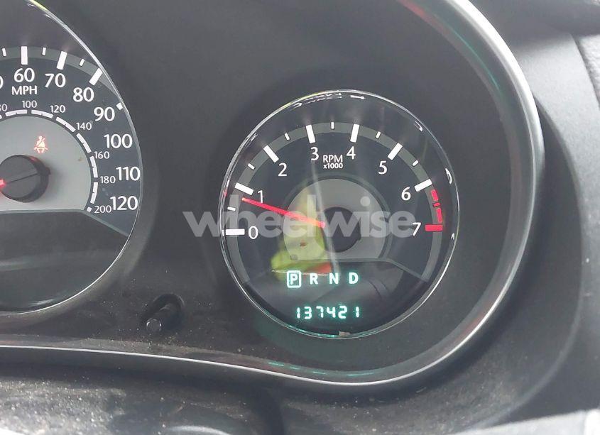 Photo 15 of 2012 Chrysler 200 LIMITED (VIN 1C3CCBCG8CN302737)