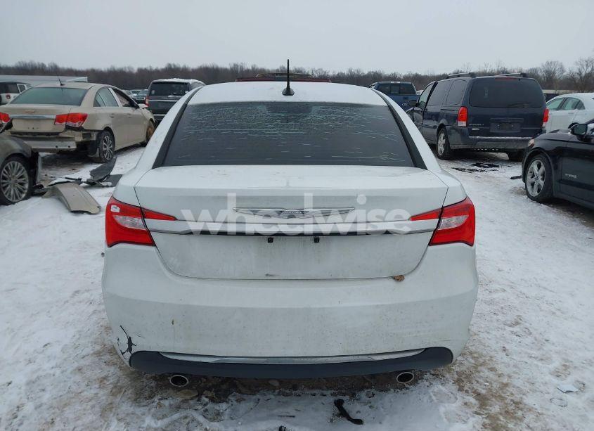 Photo 16 of 2012 Chrysler 200 LIMITED (VIN 1C3CCBCG8CN302737)