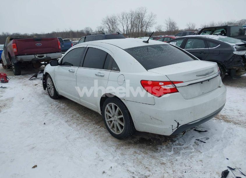 Photo 3 of 2012 Chrysler 200 LIMITED (VIN 1C3CCBCG8CN302737)