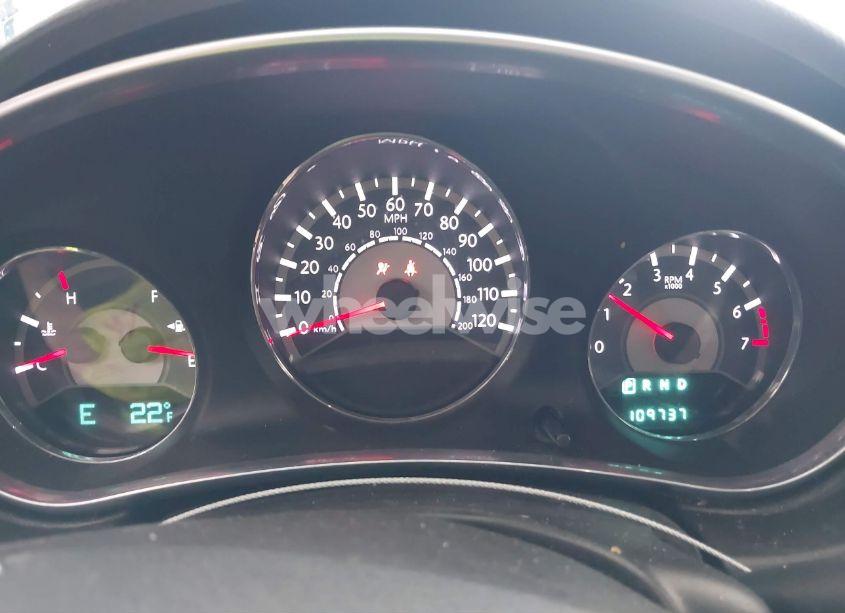 Photo 7 of 2012 Chrysler 200 LIMITED (VIN 1C3CCBCG8CN302849)