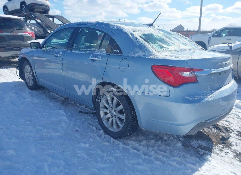 Photo 3 of 2013 Chrysler 200 LIMITED (VIN 1C3CCBCG8DN526009)