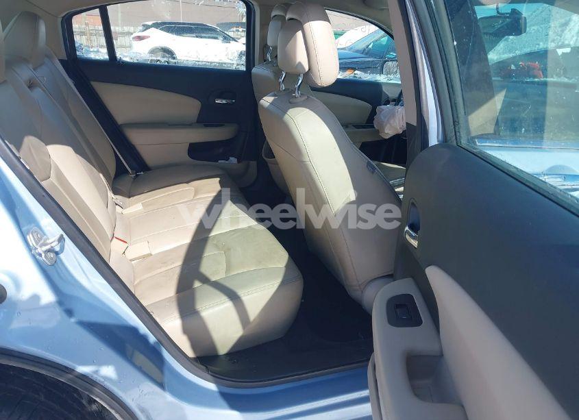 Photo 8 of 2013 Chrysler 200 LIMITED (VIN 1C3CCBCG8DN526009)