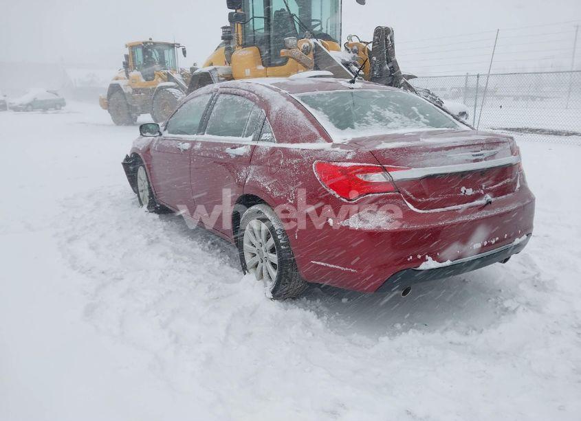 Photo 3 of 2013 Chrysler 200 LIMITED (VIN 1C3CCBCG8DN683863)