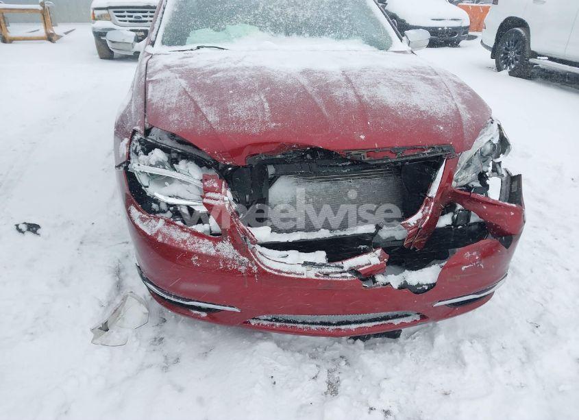 Photo 6 of 2013 Chrysler 200 LIMITED (VIN 1C3CCBCG8DN683863)