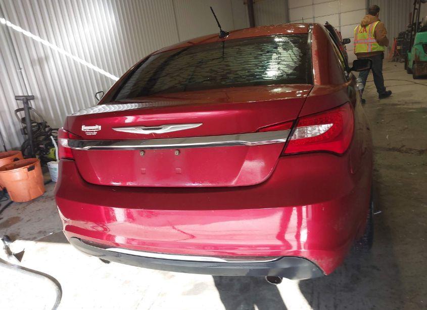 Photo 16 of 2012 Chrysler 200 LIMITED (VIN 1C3CCBCG9CN116625)