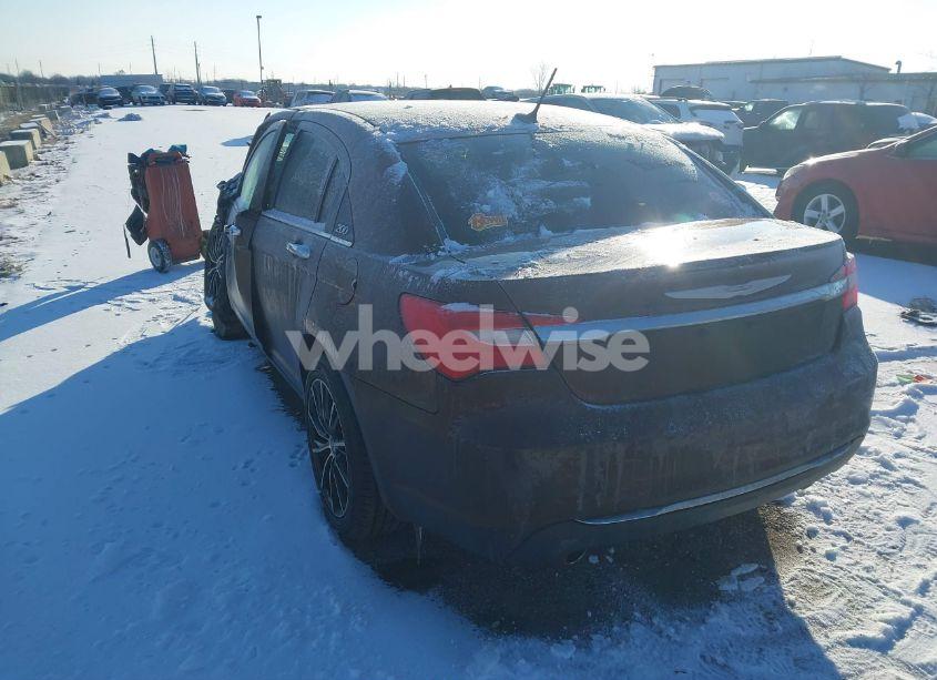 Photo 3 of 2012 Chrysler 200 LIMITED (VIN 1C3CCBCG9CN226817)