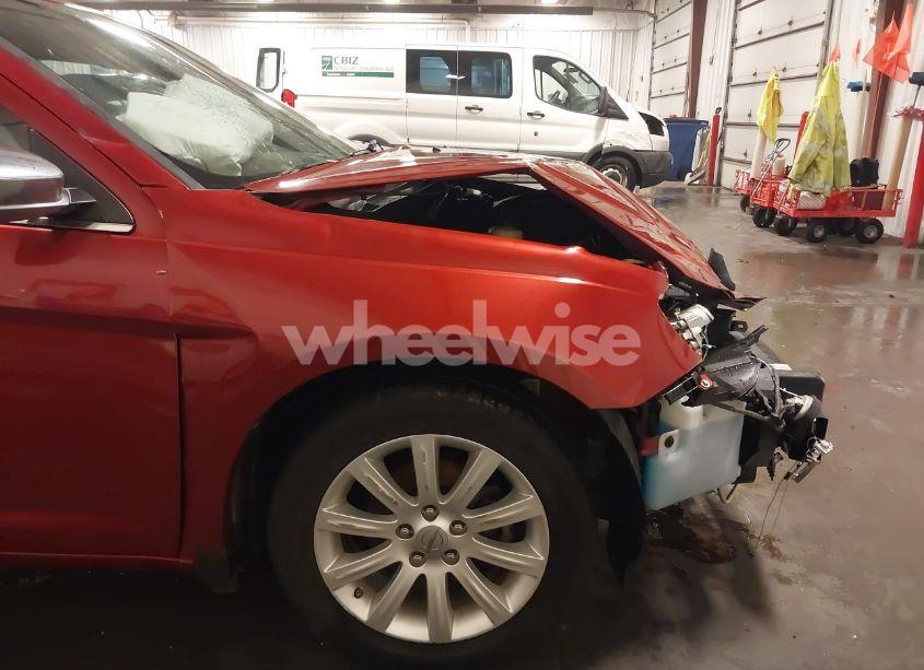 Photo 18 of 2013 Chrysler 200 LIMITED (VIN 1C3CCBCG9DN569256)