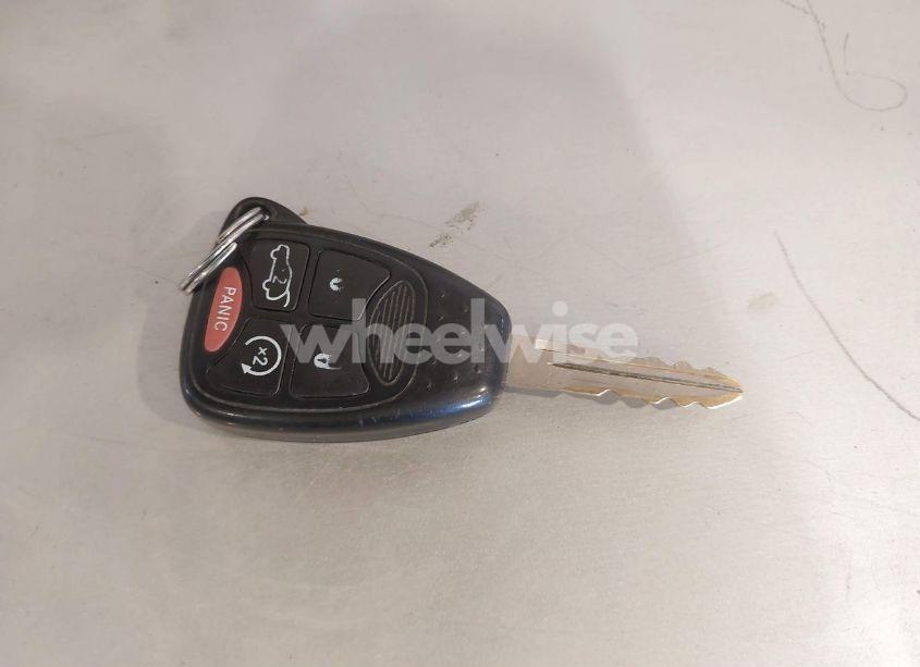 Photo 11 of 2013 Chrysler 200 LIMITED (VIN 1C3CCBCG9DN701934)