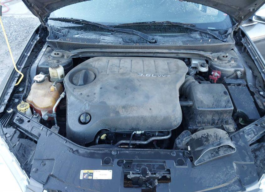 Photo 10 of 2014 Chrysler 200 LIMITED (VIN 1C3CCBCG9EN176987)