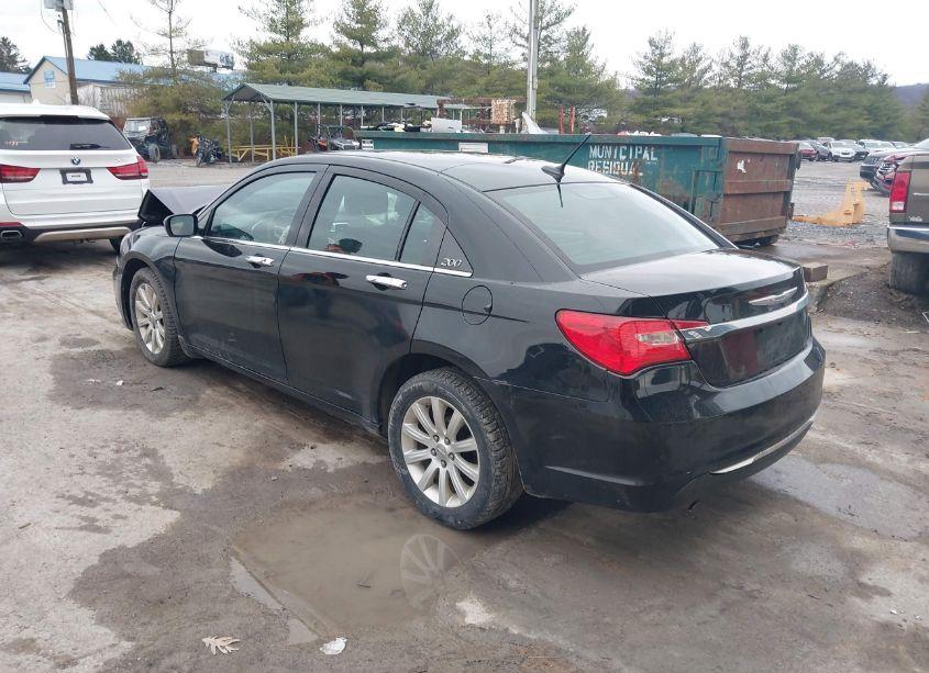 Photo 3 of 2014 Chrysler 200 LIMITED (VIN 1C3CCBCG9EN186760)