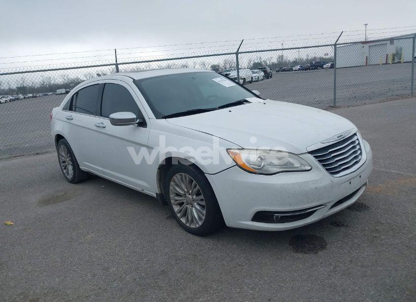 2012 Chrysler 200 LIMITED (VIN 1C3CCBCGXCN284662) main photo