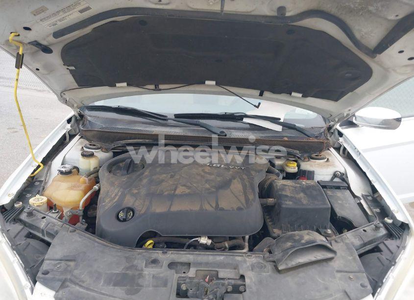 Photo 10 of 2012 Chrysler 200 LIMITED (VIN 1C3CCBCGXCN284662)