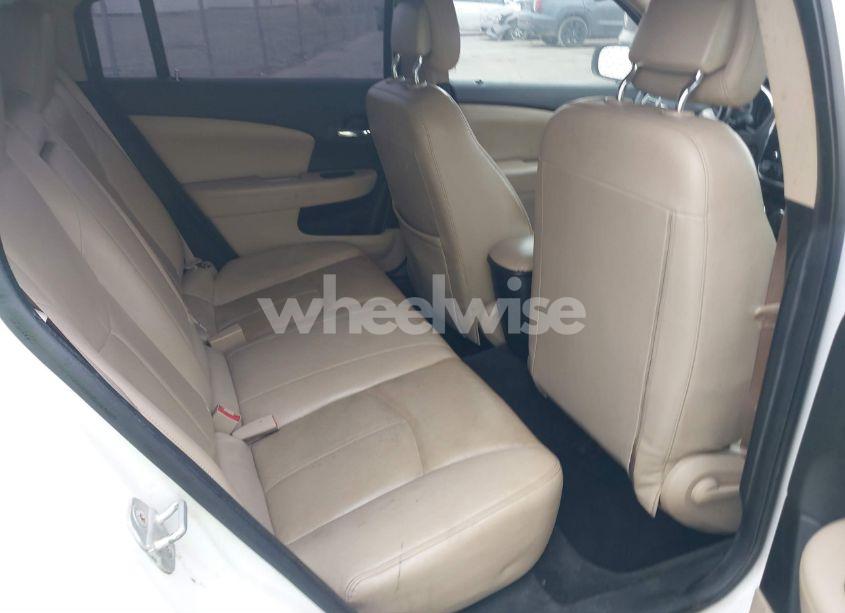 Photo 8 of 2012 Chrysler 200 LIMITED (VIN 1C3CCBCGXCN284662)